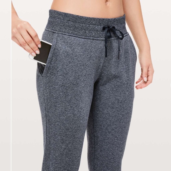 Lululemon Warm Down Joggers Heather Navy 6 - Picture 5 of 9